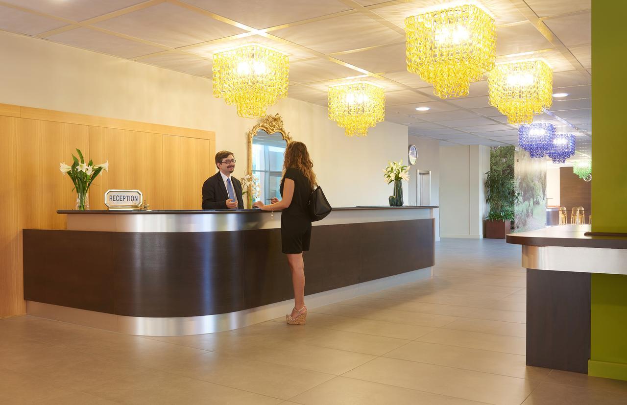 Anusca Palace Hotel Кастел Сан Пиетро Терме Екстериор снимка